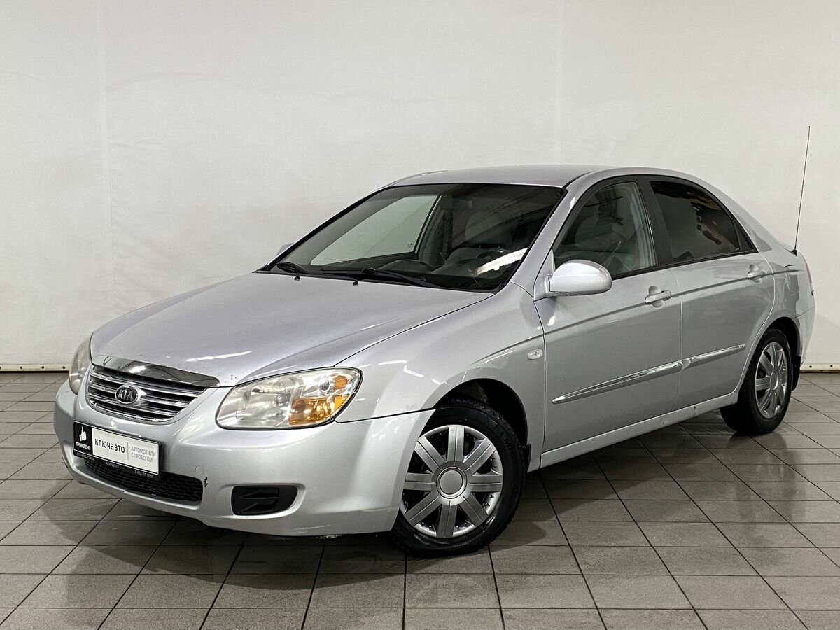 Купить б/у Kia Cerato I Рестайлинг 1.6 AT (122 л.с.) бензин автомат в Москве: се