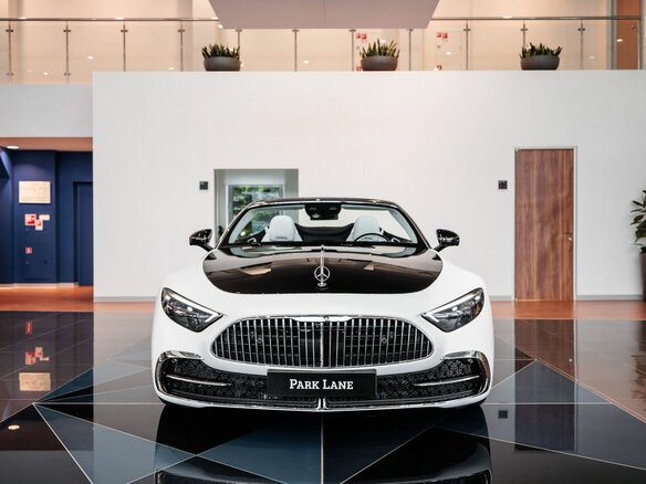 2025 Mercedes-Benz Maybach SL SL 680, белый, 36890000 рублей - вид 4