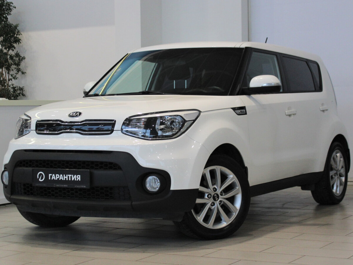 Купить б/у Kia Soul II Рестайлинг 2.0 AT (150 л.с.) бензин автомат в ...