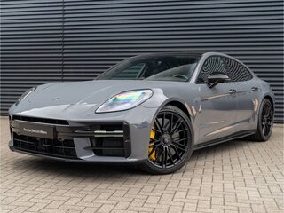 2025 Porsche Panamera Turbo S E-Hybrid III, серый, 36500000 рублей, вид 1