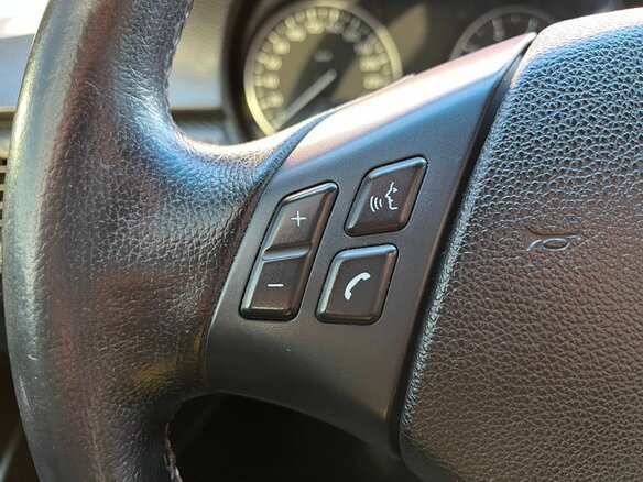 2011 BMW 3 серии 318i V (E90/E91/E92/E93) Рестайлинг, бежевый, 1188000 рублей - вид 12