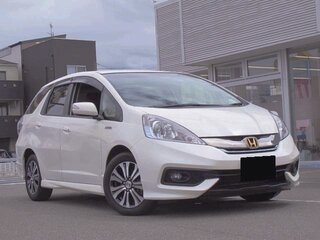 2015 Honda Fit Shuttle I Рестайлинг, белый, 715000 рублей, вид 1