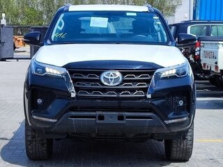 2023 Toyota Fortuner II Рестайлинг, чёрный, 4150000 рублей, вид 1