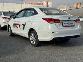 2023 Changan Alsvin, белый, 586600 рублей, вид 4