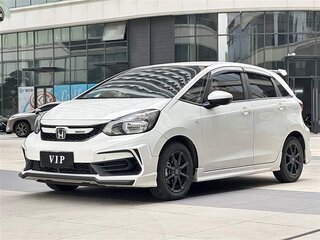 2022 Honda Fit IV Рестайлинг, белый, 1020000 рублей, вид 1