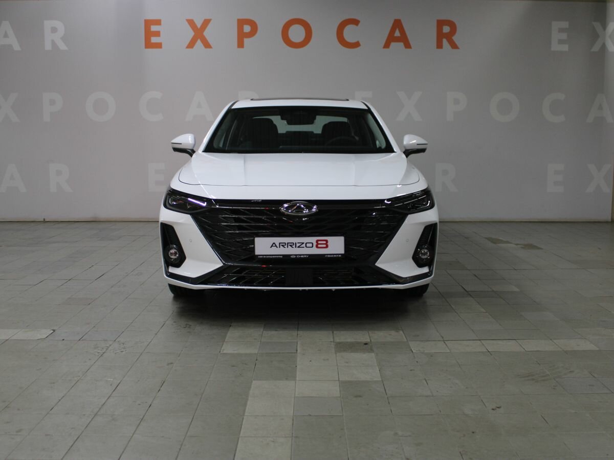 Chery Arrizo 8