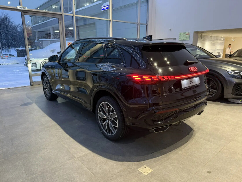 Audi Q5 L III (GU)