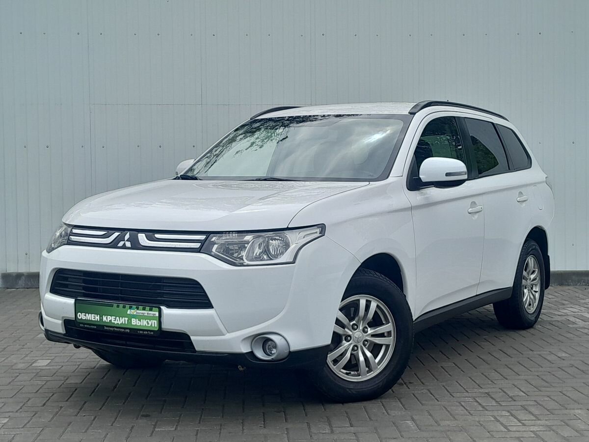 Mitsubishi Outlander III