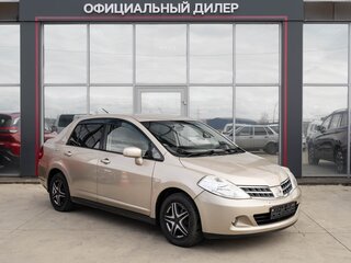 Nissan Tiida Latio I