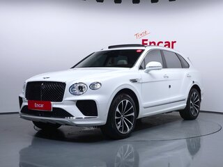 2024 Bentley Bentayga I Рестайлинг, белый, 23126076 рублей, вид 3