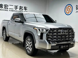 2023 Toyota Tundra Double Cab III, серебристый, 8900000 рублей, вид 1