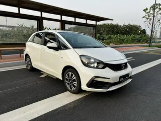 2021 Honda Fit IV, белый, 1050002 рублей, вид 3