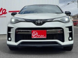 2021 Toyota C-HR I Рестайлинг, белый, 1230325 рублей, вид 2