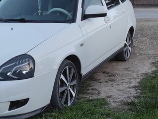 2014 Lada (ВАЗ) Priora I Рестайлинг, белый, 555555 рублей, вид 1