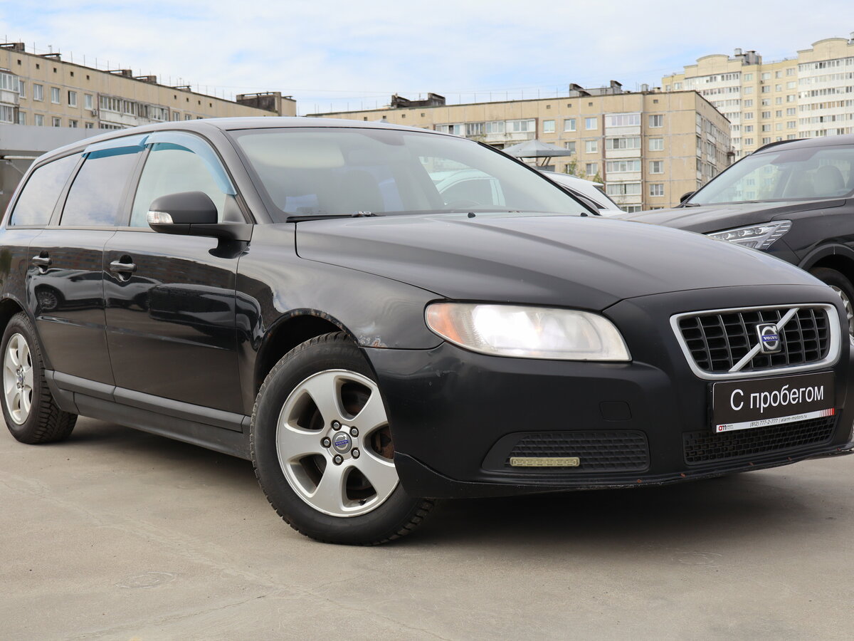 Volvo V70 III