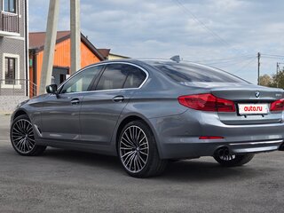 2017 BMW 5 серии 520d VII (G30/G31/G38), серый, 2200000 рублей, вид 2