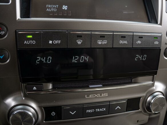 2015 Lexus GX 460 II Рестайлинг, бежевый, 3790000 рублей - вид 14