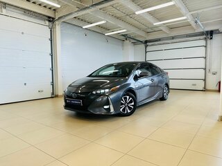 2017 Toyota Prius PHV ZVW52 IV (XW50), серый, 2199900 рублей, вид 1