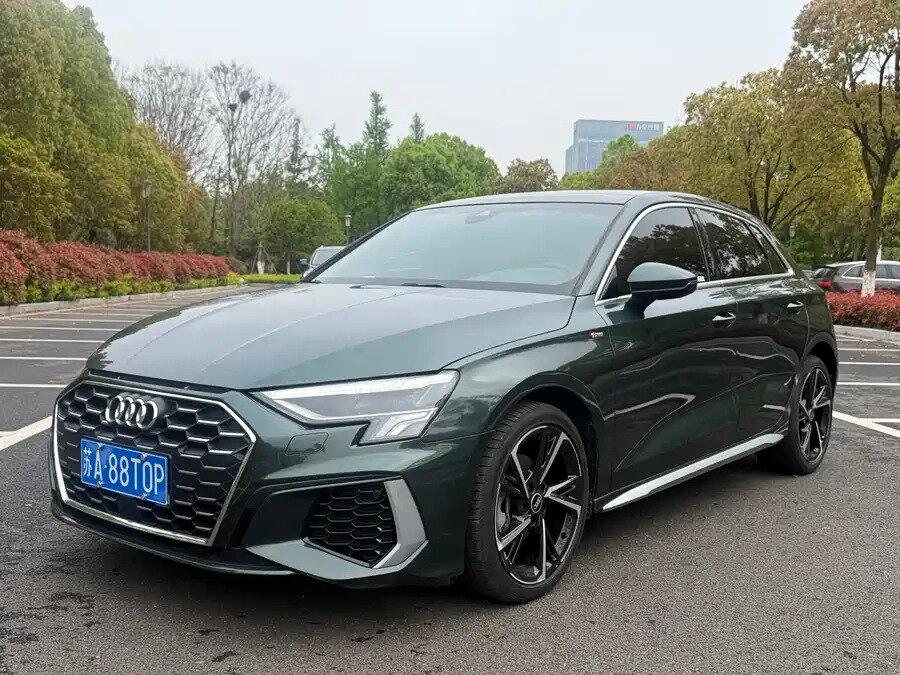 Audi A3 Sportback 35 TFSI IV (8Y)