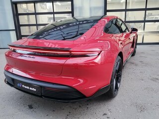 2021 Porsche Taycan Turbo I, красный, 8777777 рублей, вид 4