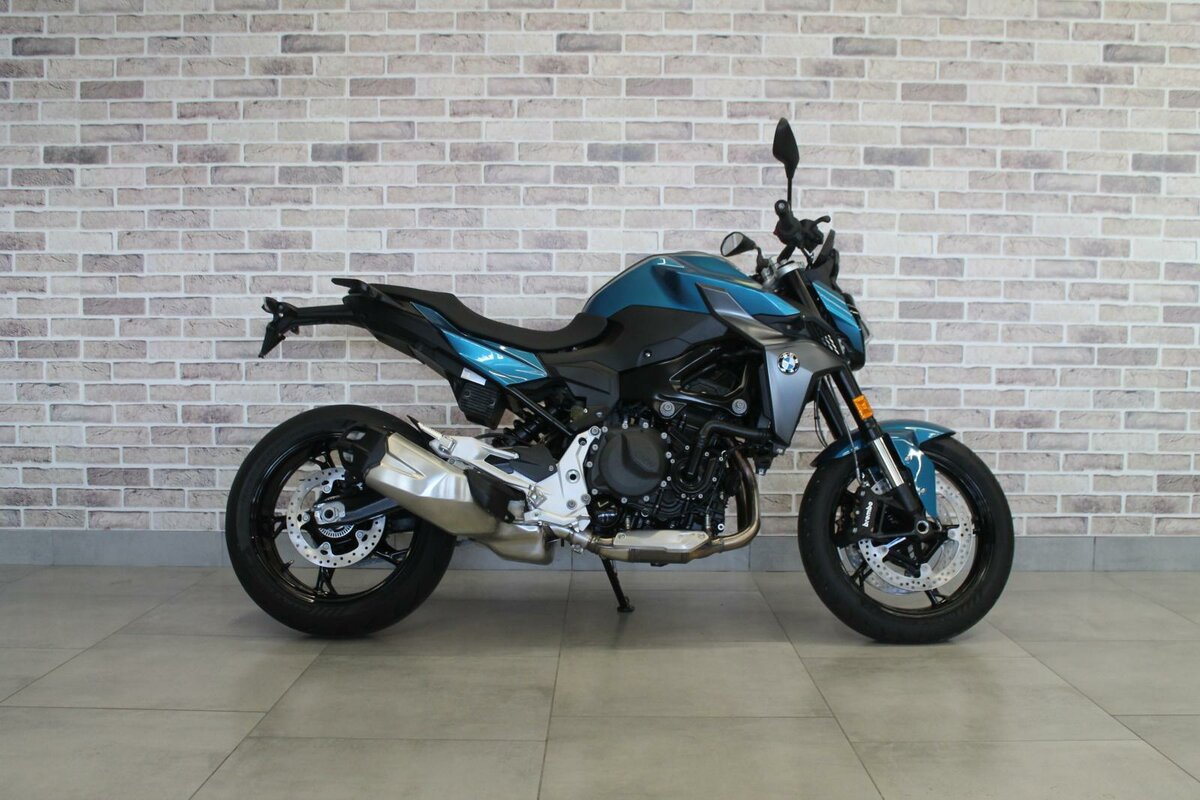 BMW F 900 R