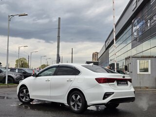 2021 Kia Cerato IV, белый, 1299000 рублей, вид 4