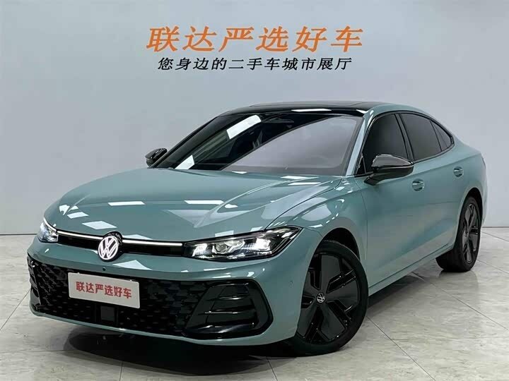 Volkswagen Passat (North America and China) Pro I