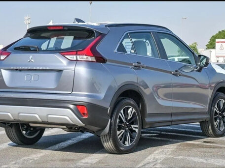2026 Mitsubishi Eclipse Cross I Рестайлинг, серебристый, 3300000 рублей, вид 4