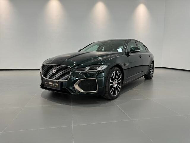 Jaguar XF II Рестайлинг