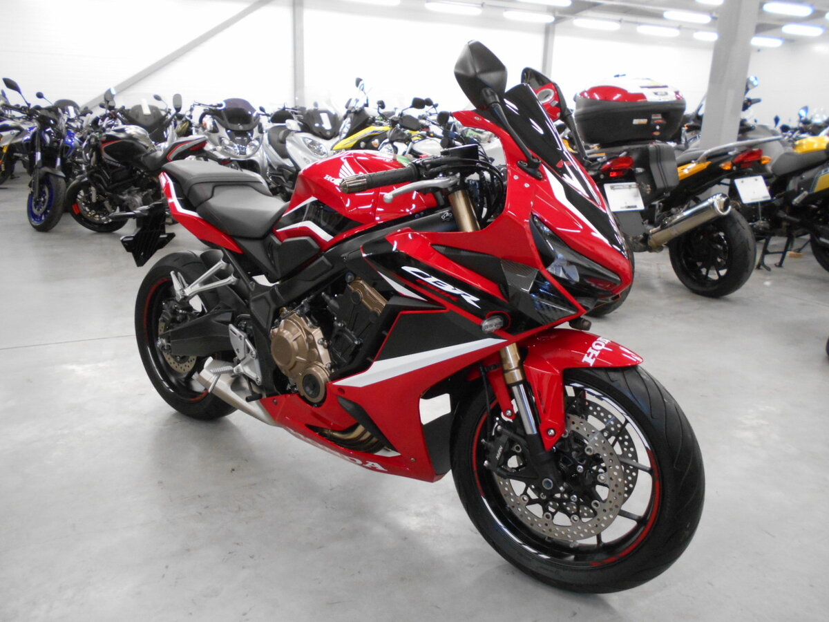 Honda CBR 650R