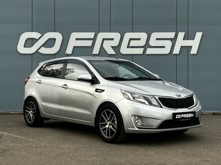 2013 Kia Rio 5-speed III, серебристый, 826000 рублей, вид 1