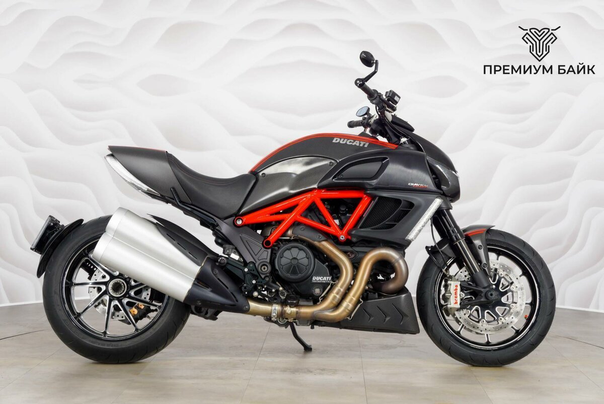 Ducati Diavel Carbon