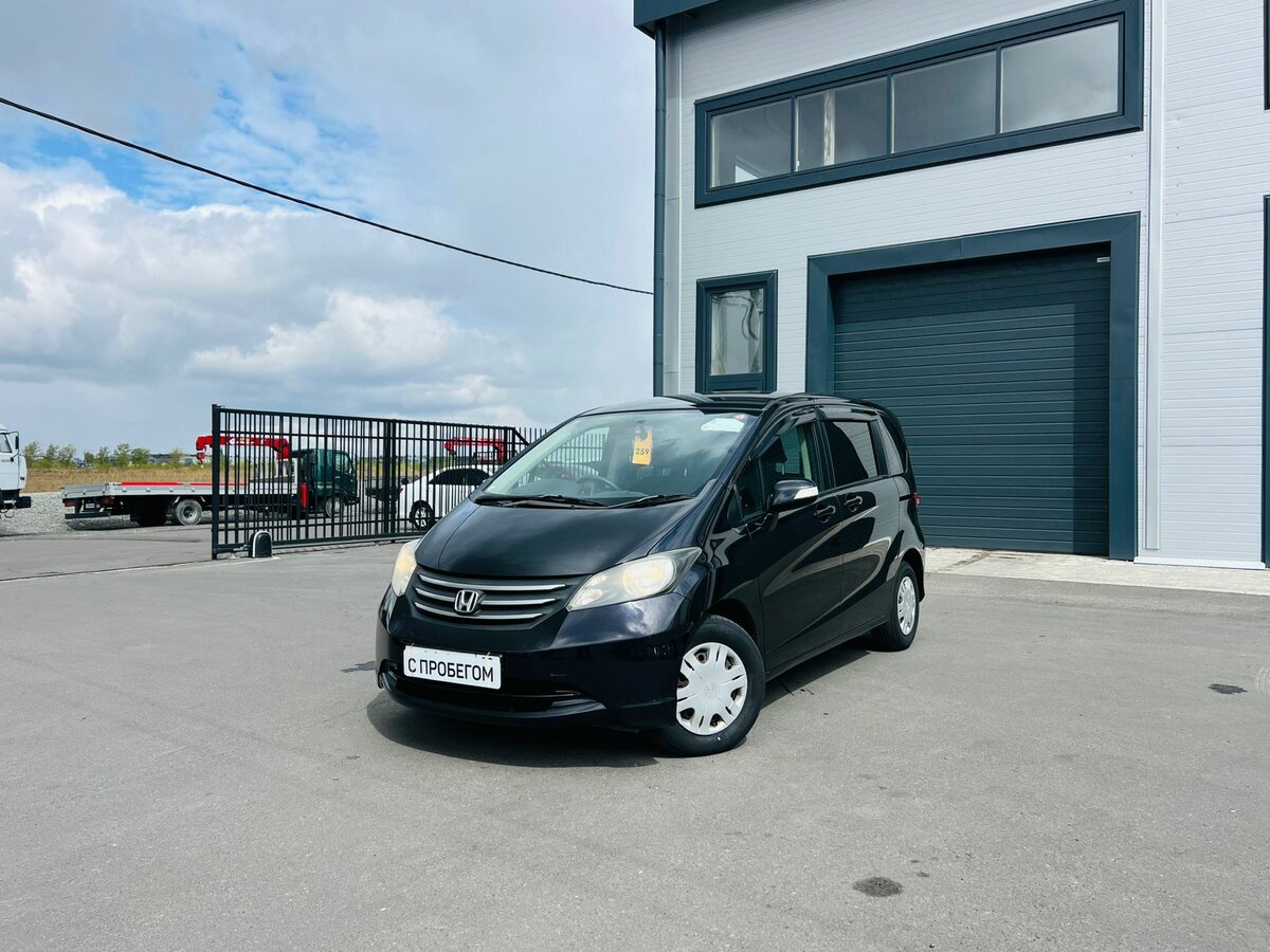 Honda Freed I Рестайлинг