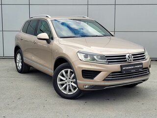 2016 Volkswagen Touareg II Рестайлинг, бежевый, 3000000 рублей, вид 3