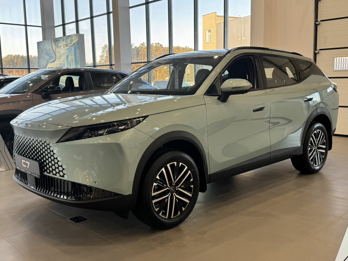 Omoda C7