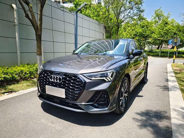 Audi Q3 Sportback 35 TFSI II (F3)