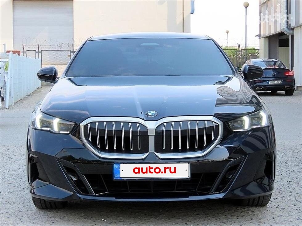 BMW 5 серии VIII (G60/G61/G68)
