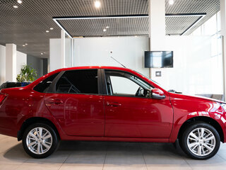 2026 Lada (ВАЗ) Granta I Рестайлинг, красный, 1100000 рублей, вид 5
