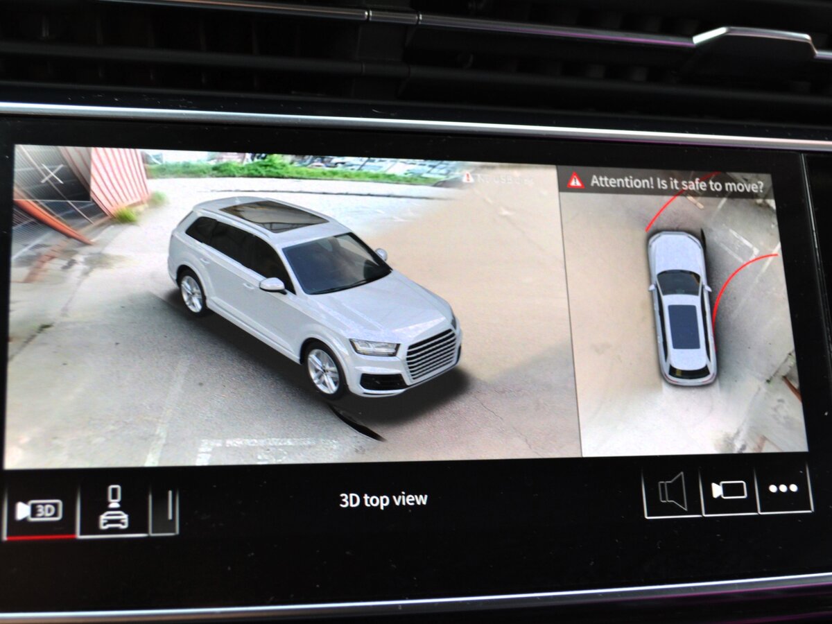 AUDI Q7 - фото 13