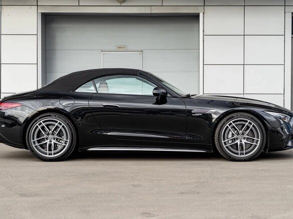 2025 Mercedes-Benz SL-Класс AMG SL 43 43 AMG IV (R232), чёрный, 15490000 рублей - вид 4
