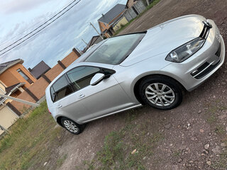 2013 Volkswagen Golf VII, серебристый, 1090000 рублей, вид 1