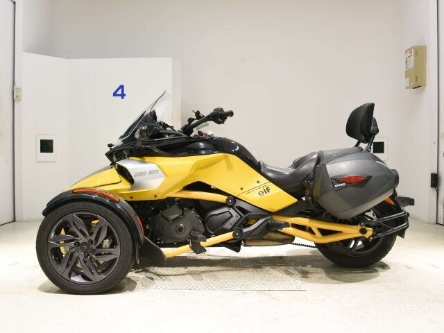 BRP Can-Am Spyder