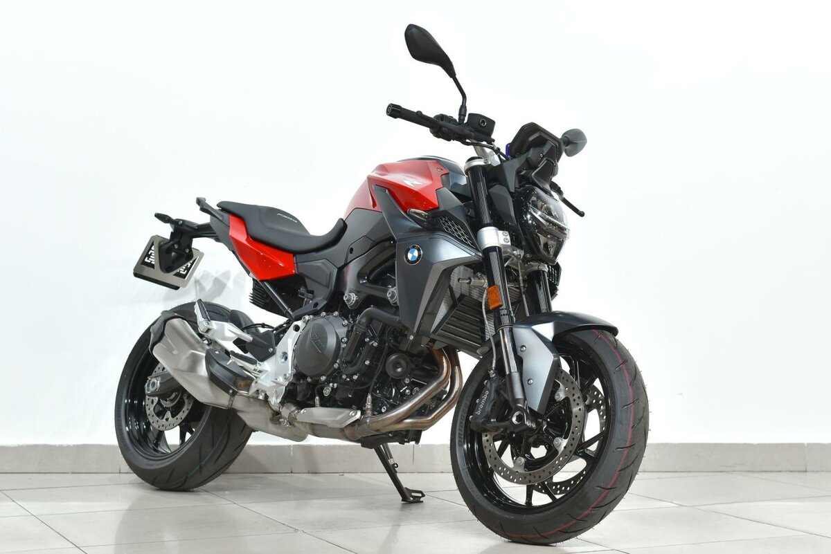 BMW F 900 R