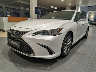2021 Lexus ES 200 VII Рестайлинг, белый, 3850000 рублей, вид 1
