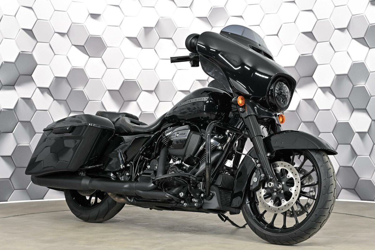 Harley-Davidson Street Glide Special
