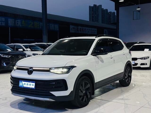 Volkswagen Tharu I