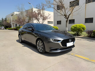 2023 Mazda 3 IV (BP), серый, 1983111 рублей, вид 1