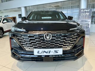 2025 Changan UNI-S I, чёрный, 3209900 рублей, вид 4