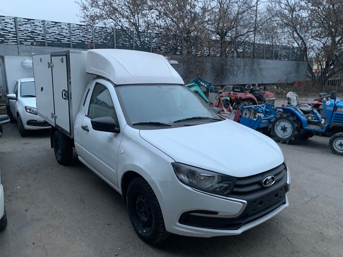 Дилеры Lada займутся продажей спецтехники из Нижнего Новгорода