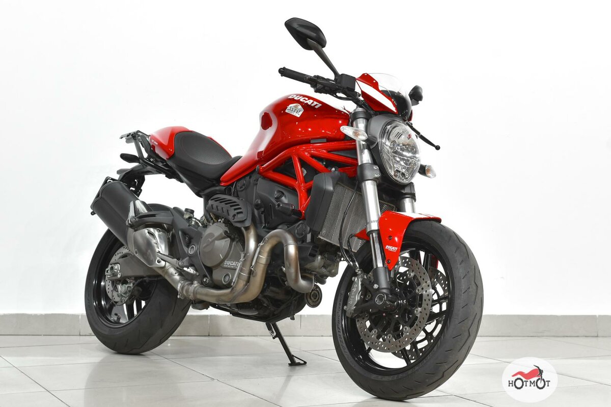 Ducati Monster 821